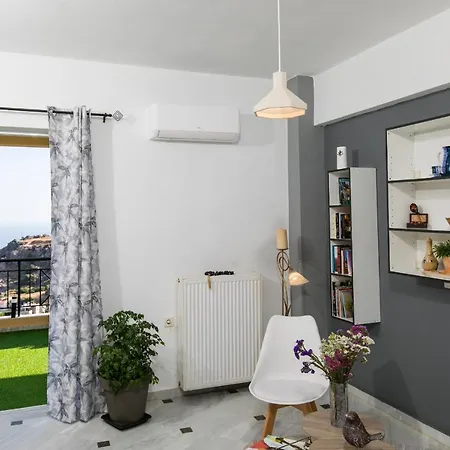 Tatil Evi Irini's Sea View House Sellía